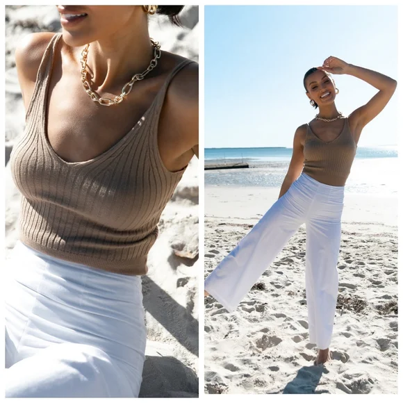 NWT Petal & Pup Gemma V Neck Tank Top - Picture 4 of 6